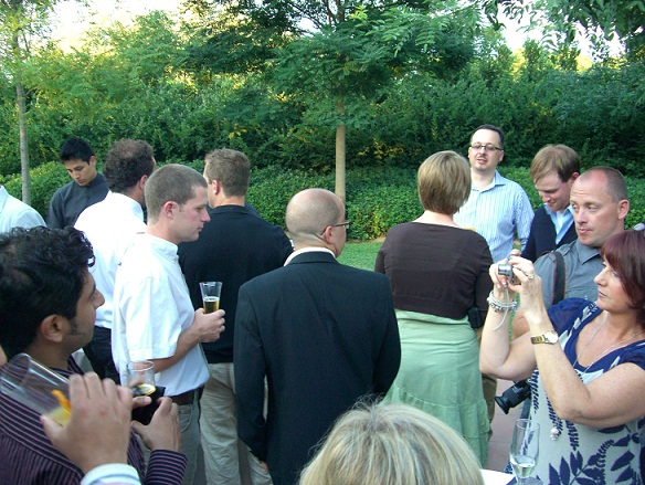 http://www.ctscomputing.com/sites/ctscomputing.com/files/drinks%20and%20nibbles.jpg