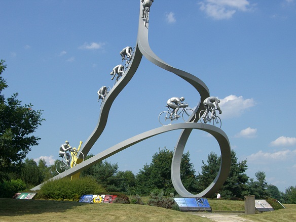 http://www.ctscomputing.com/sites/ctscomputing.com/files/tour%20cyclists.jpg