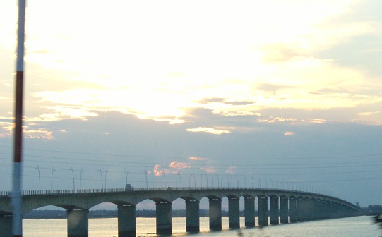 http://www.ctscomputing.com/sites/ctscomputing.com/files/bridge%20to%20oleron.jpg