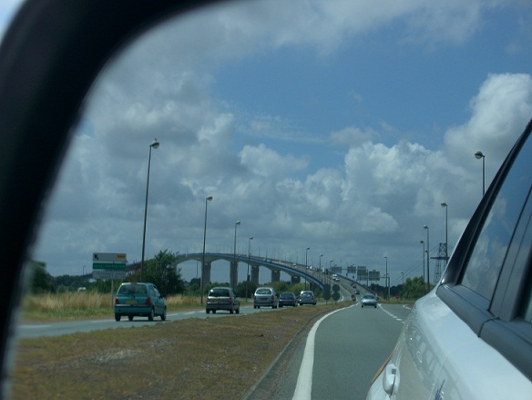 http://www.ctscomputing.com/sites/ctscomputing.com/files/mirror%20bridge%20to%20mainland%20france.jpg